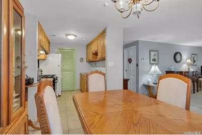 837 Blue Ridge Drive, Medford, NY 11763 - Photo 2