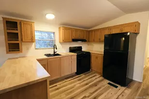 23 Oak St, Wurtsboro, NY 12790 - Photo 2