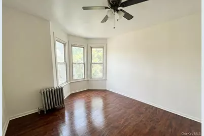 1542 Saint Lawrence Avenue, Bronx, NY 10460 - Photo 12