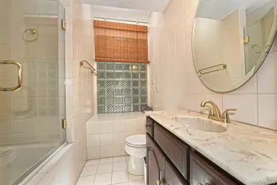18 Homeland Drive, Huntington, NY 11743 - Photo 14