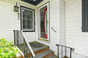 18 Homeland Dr, Huntington, NY 11743 - Photo 6