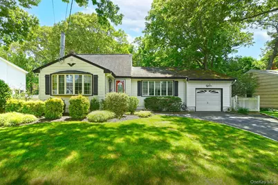 18 Homeland Drive, Huntington, NY 11743 - Photo 1