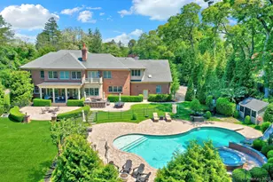 36 Old Field Rd, Setauket, NY 11733 - Photo 8