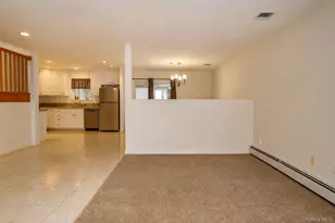 263 Tamerisk Ln, New Windsor, NY 12553 - Photo 4