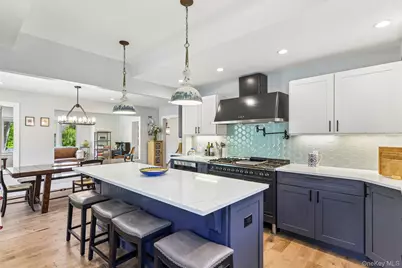 7 Dalton Lane, East Northport, NY 11731 - Photo 6