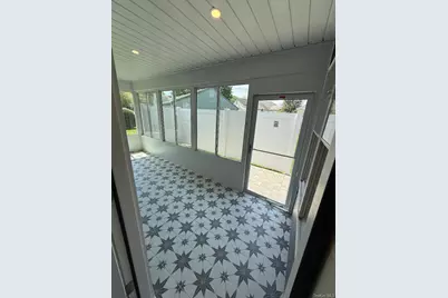 379 Larchmont Court, Ridge, NY 11961 - Photo 8