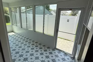 379 Larchmont Ct, Ridge, NY 11961 - Photo 8