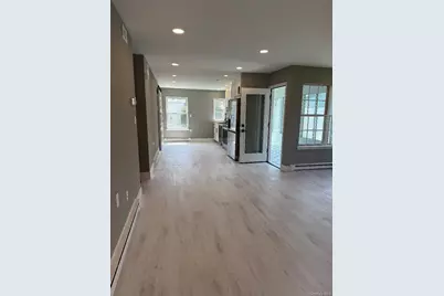 379 Larchmont Court, Ridge, NY 11961 - Photo 2