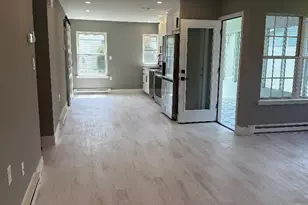 379 Larchmont Ct, Ridge, NY 11961 - Photo 2