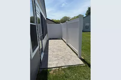 379 Larchmont Court, Ridge, NY 11961 - Photo 16