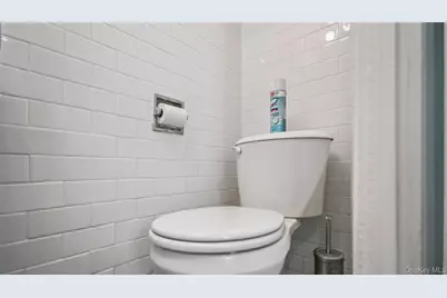 156 Forster Avenue, Fleetwood, NY 10552 - Photo 24