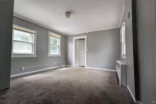 [Address not provided], Poughkeepsie, NY 12601 - Photo 2