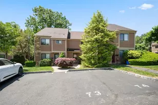73 Greenway Ln, Rye Brook, NY 10573 - Photo 2