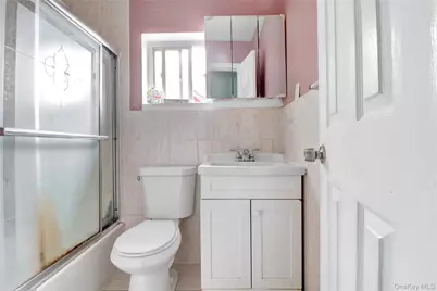 15818 85th Avenue, Jamaica, NY 11432 - Photo 12