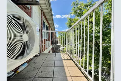 15818 85th Avenue, Jamaica, NY 11432 - Photo 14
