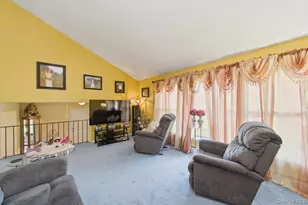 5 Spruceton St, Brookhaven, NY 11784 - Photo 20