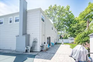 5 Spruceton St, Brookhaven, NY 11784 - Photo 34