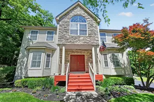 44 Duncan Ave, Cornwall, NY 12520 - Photo 4