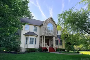 44 Duncan Ave, Cornwall, NY 12520 - Photo 2