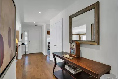 30 Lakebridge Drive S, Kings Park, NY 11754 - Photo 10