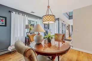 364 Twilight Ln, Smithtown, NY 11787 - Photo 14