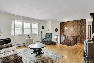 111 Daly Road, East Northport, NY 11731 - Photo 10