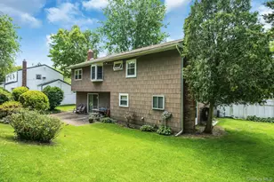 111 Daly Rd, East Northport, NY 11731 - Photo 30