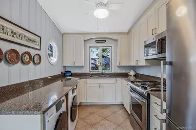 70 Bungalow Walk, Ocean Beach, NY 11770 - Photo 16