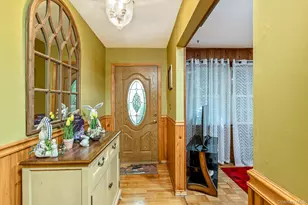 3 Boston Avenue, Medford, NY 11763 - Photo 6