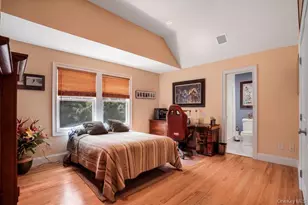 899 Harborview Rd, Mill Neck, NY 11771 - Photo 18