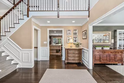 100 Elderfields Road, Manhasset, NY 11030 - Photo 4