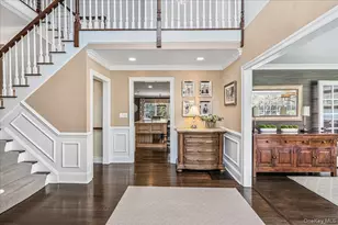 100 Elderfields Rd, Manhasset, NY 11030 - Photo 4