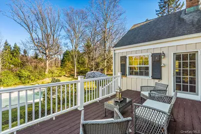 100 Elderfields Road, Manhasset, NY 11030 - Photo 20