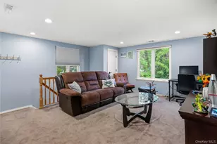 831 Blue Ridge Dr, Medford, NY 11763 - Photo 12