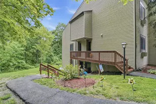205 Village Dr, Brewster, NY 10509 - Photo 2