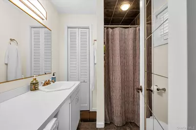 [Address not provided], Bellport, NY 11713 - Photo 18