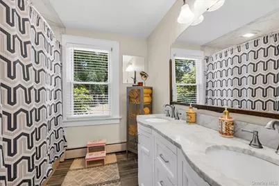[Address not provided], Bellport, NY 11713 - Photo 14