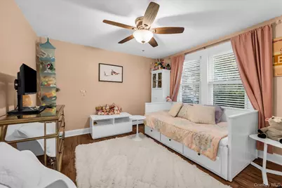 [Address not provided], Bellport, NY 11713 - Photo 16