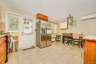876 Oliver Ave, Westbury, NY 11590 - Photo 6