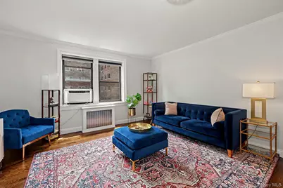 68 E Hartsdale Avenue #2L, Hartsdale, NY 10530 - Photo 2
