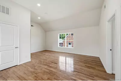27 Wayne Avenue, West Haverstraw, NY 10993 - Photo 18