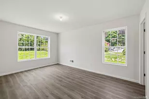 27 Wayne Ave, West Haverstraw, NY 10993 - Photo 12