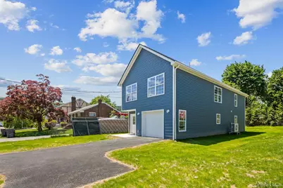 27 Wayne Avenue, West Haverstraw, NY 10993 - Photo 32