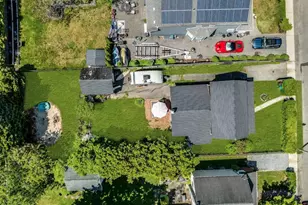 50 Rollstone Ave, West Sayville, NY 11796 - Photo 24