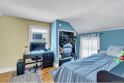 50 Rollstone Avenue, West Sayville, NY 11796 - Photo 16