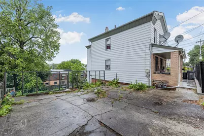 4733 Carpenter Avenue, Bronx, NY 10470 - Photo 38
