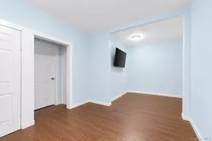4733 Carpenter Ave, Bronx, NY 10470 - Photo 6