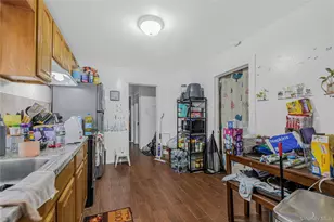 4733 Carpenter Ave, Bronx, NY 10470 - Photo 16
