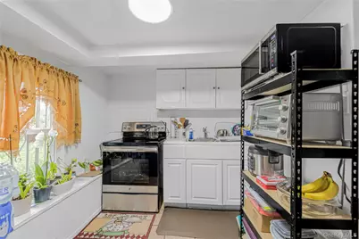4733 Carpenter Avenue, Bronx, NY 10470 - Photo 18