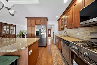 6 Holly Lane, Jericho, NY 11753 - Photo 6